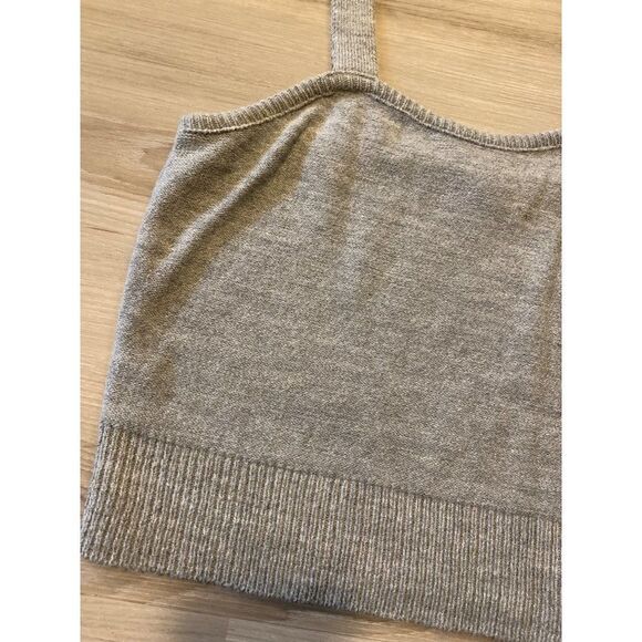 NWOT BP, women's basic grey sleeveless, cropped sweater tank top size small - Picture 2 of 7